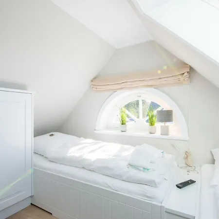 Ferienhaus Hoeoeg Hues Whg 1